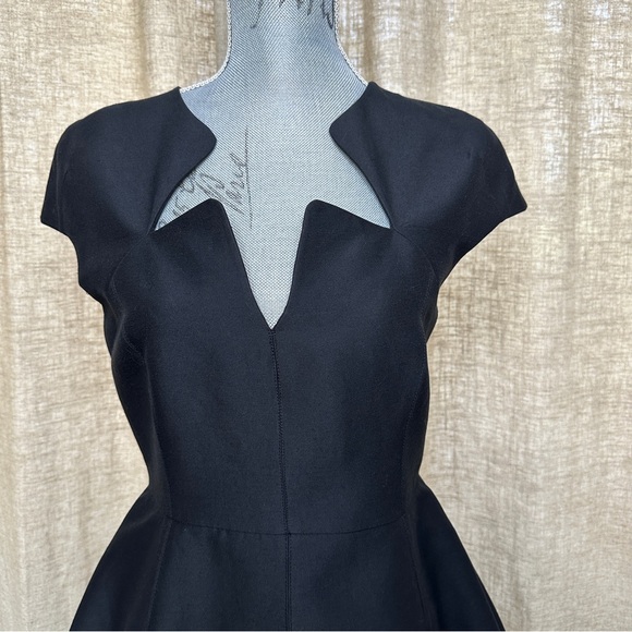 Halston Heritage Black Cotton + Silk Cocktail Dress, Size 4 - Picture 10 of 13